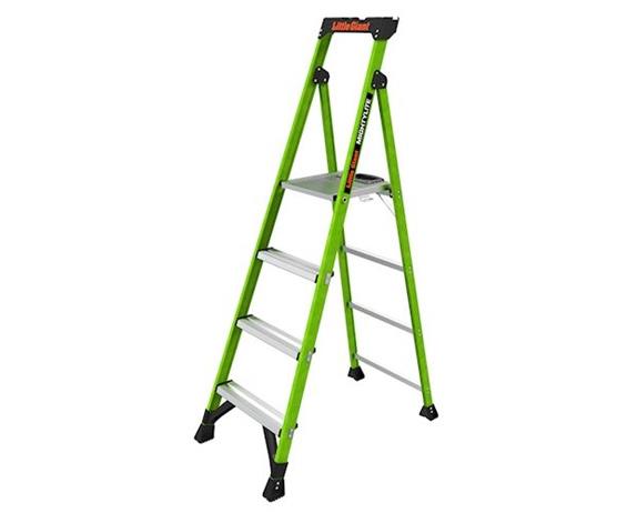 LITTLE GIANT&#174; MIGHTYLITE™ STEPLADDER